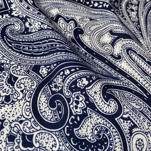 MICHAEL KORS LUXURY BRAND PAISLEY TOP WITH SMOCKED HEM DESIGNER BRAND - Picture 4 of 6